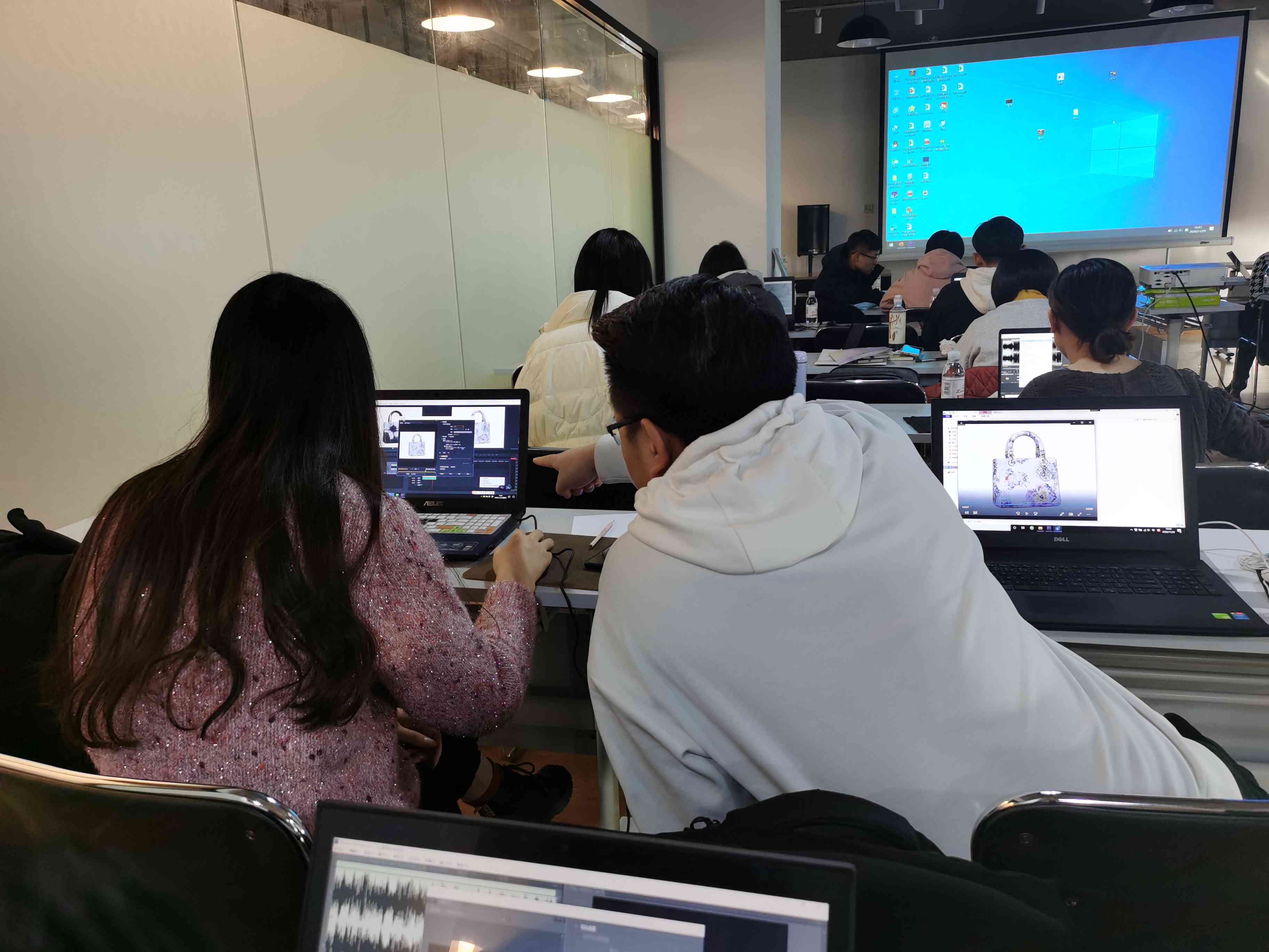 ai培训学照片