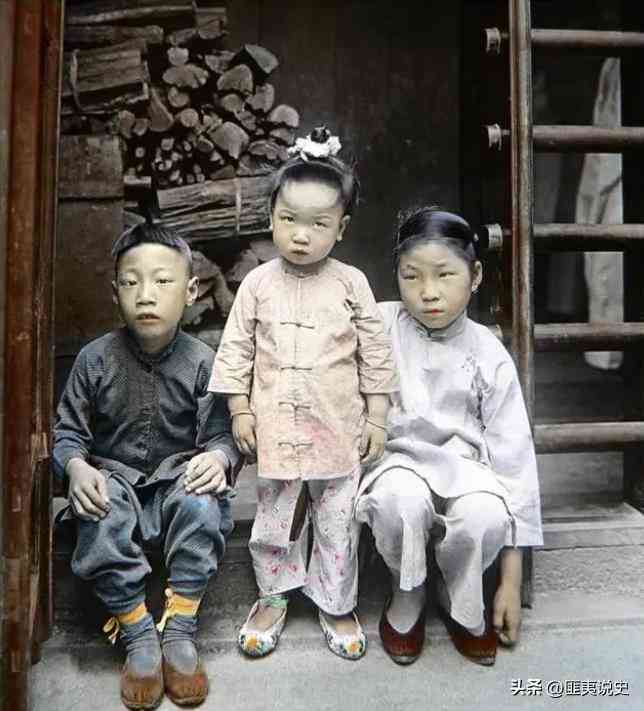 绘画教程：AI作图怎么生成好看的上色效果与色彩搭配