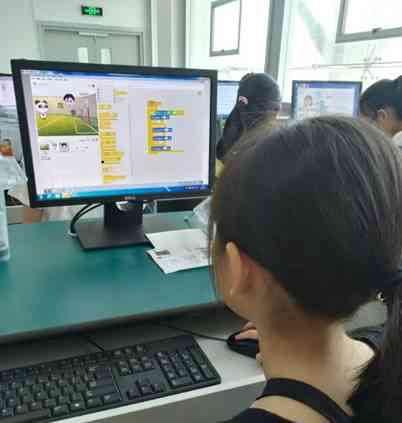 学生ai编程培训