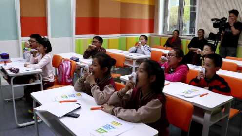 英语AI互动线下教学课堂
