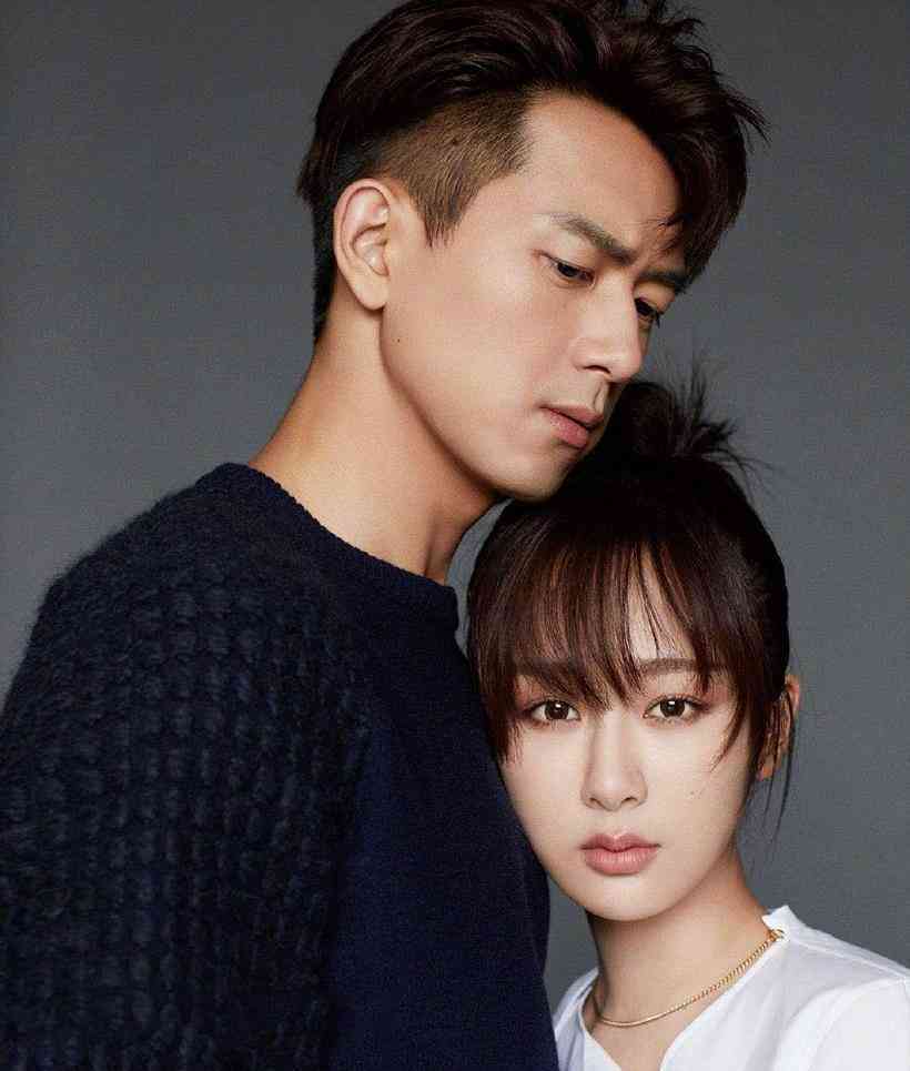AI智能合照助手：一键生成创意情侣照片，轻松解决个性合照需求