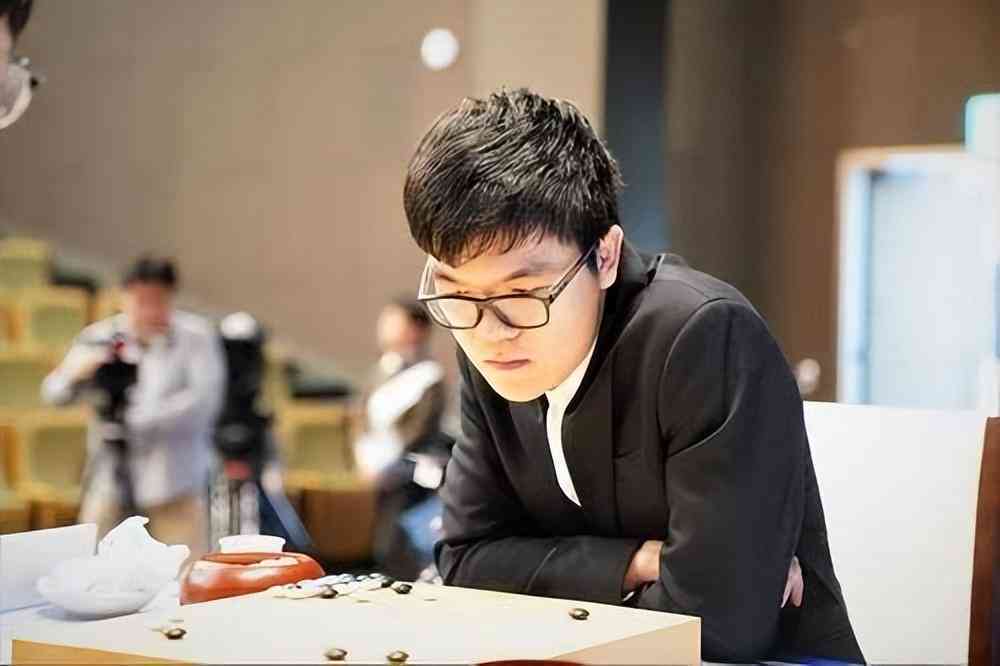 ai职业照生成软件：免费制作职业照片