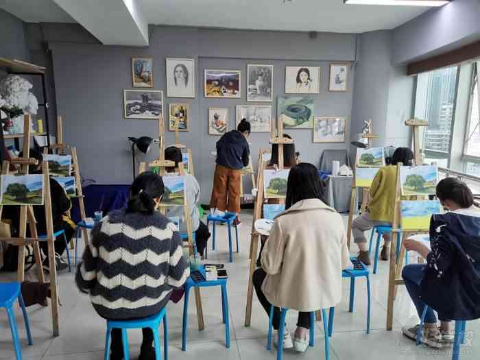 厦门市集美区艺术培训中心——专业美术与设计培训基地