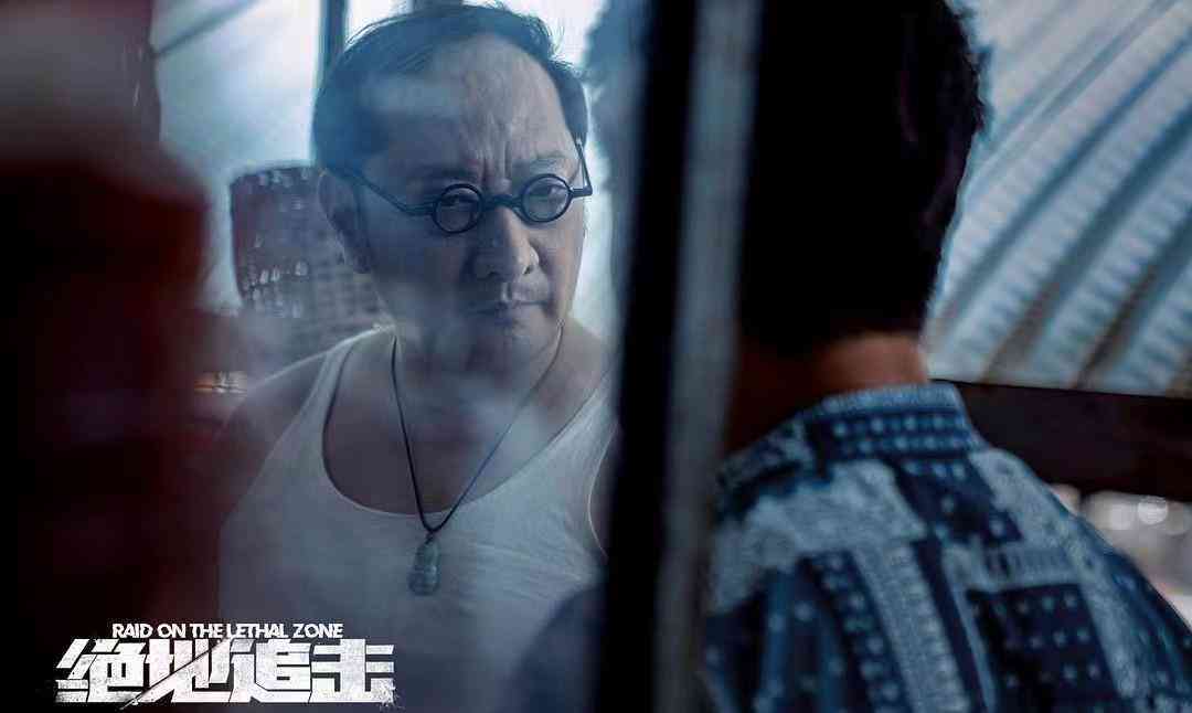 AI海报制作全方位教程：从灵感构思到成品输出，一网打尽实用技巧与步骤解析