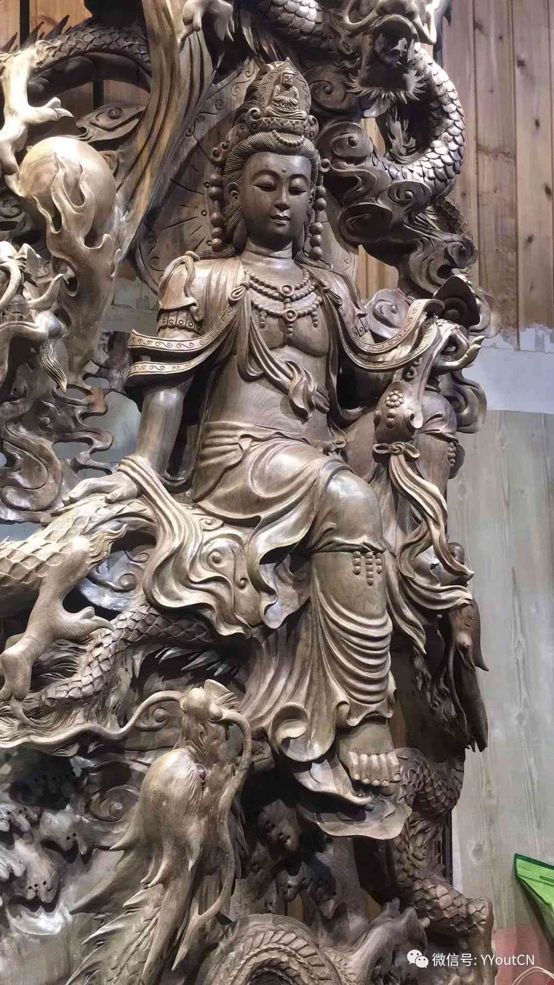 AI软件如何生成栩栩如生的观音菩萨形象