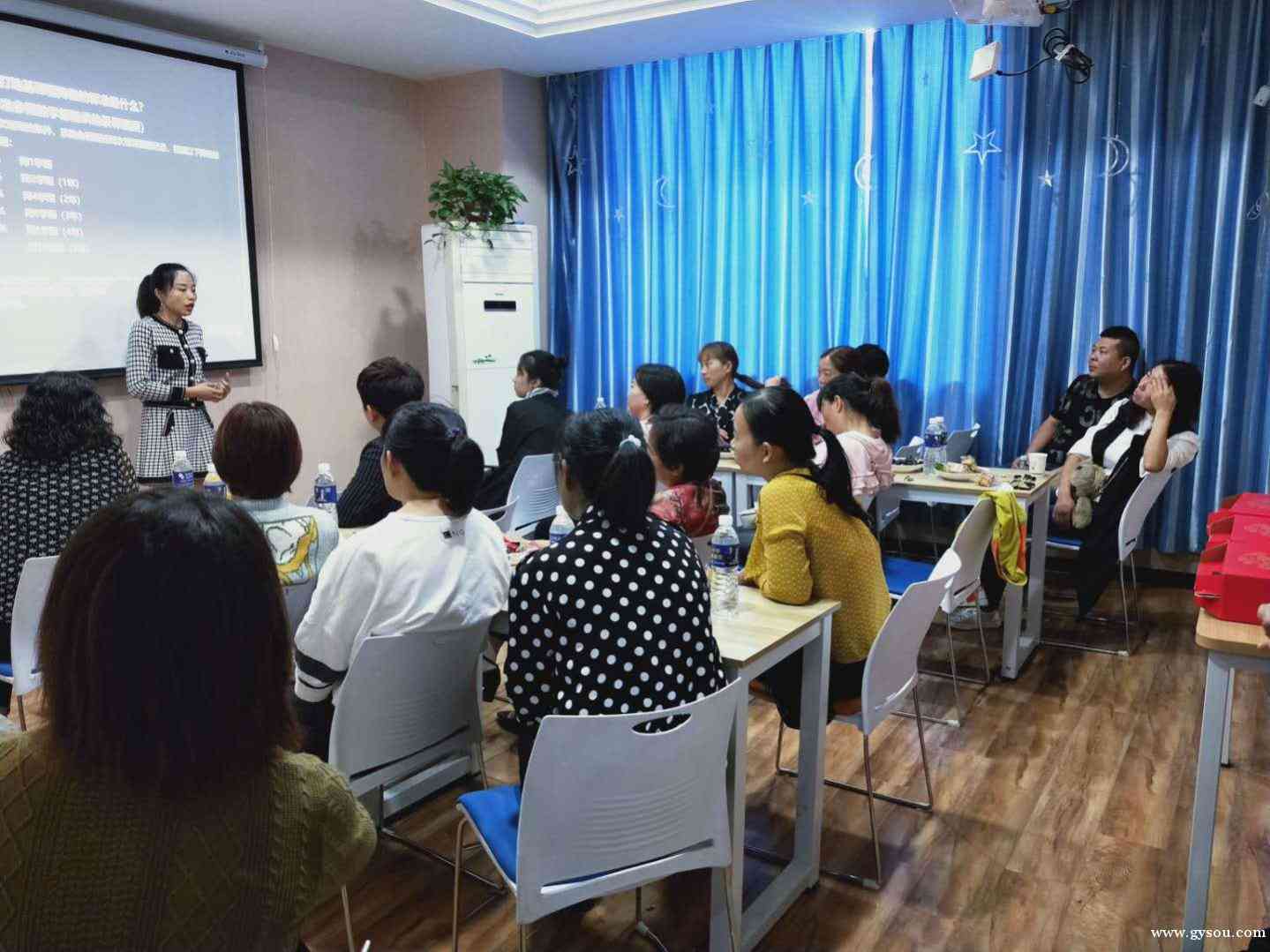 松鼠AI教育培训机构张店地址查询 | 山东松鼠教育科技