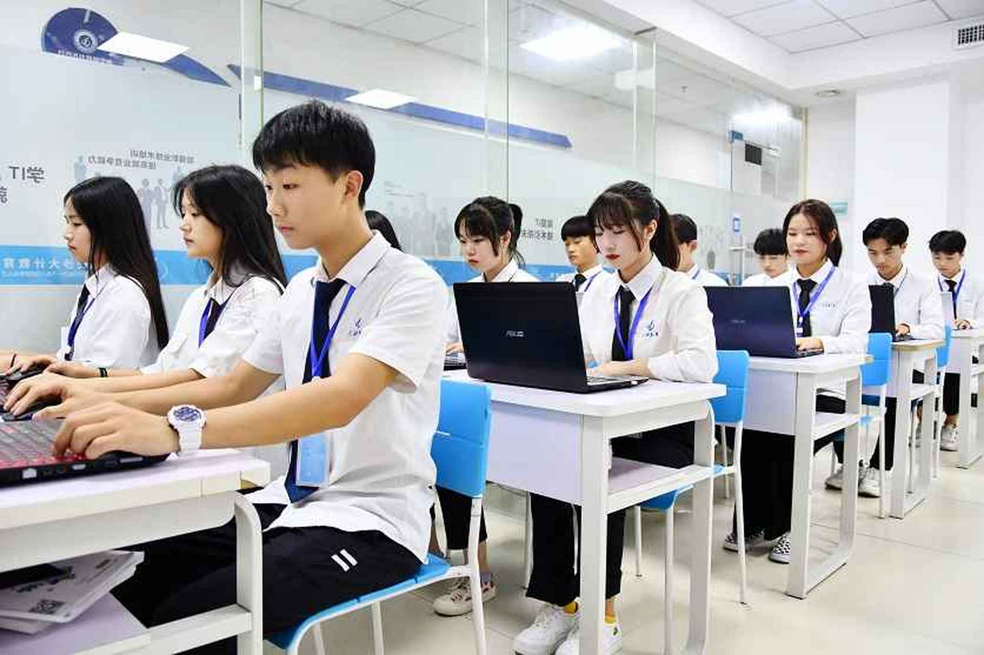 株洲市北大青鸟电脑学校：专业计算机教育引领未来