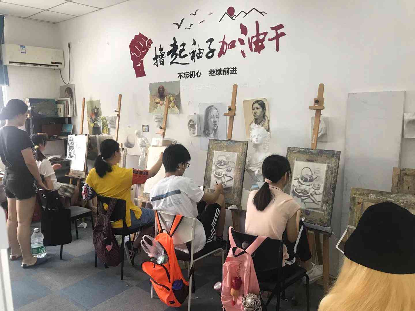 上海专业美术培训机构——画室培训，打造美术新锐人才