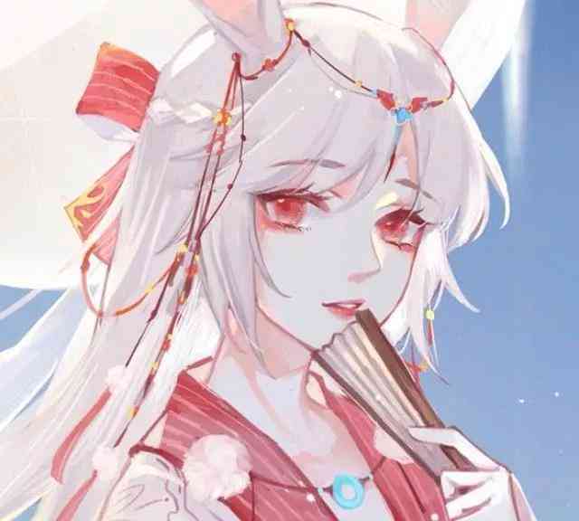 如何在手机上创造动漫人物：头像制作软件推荐与使用教程