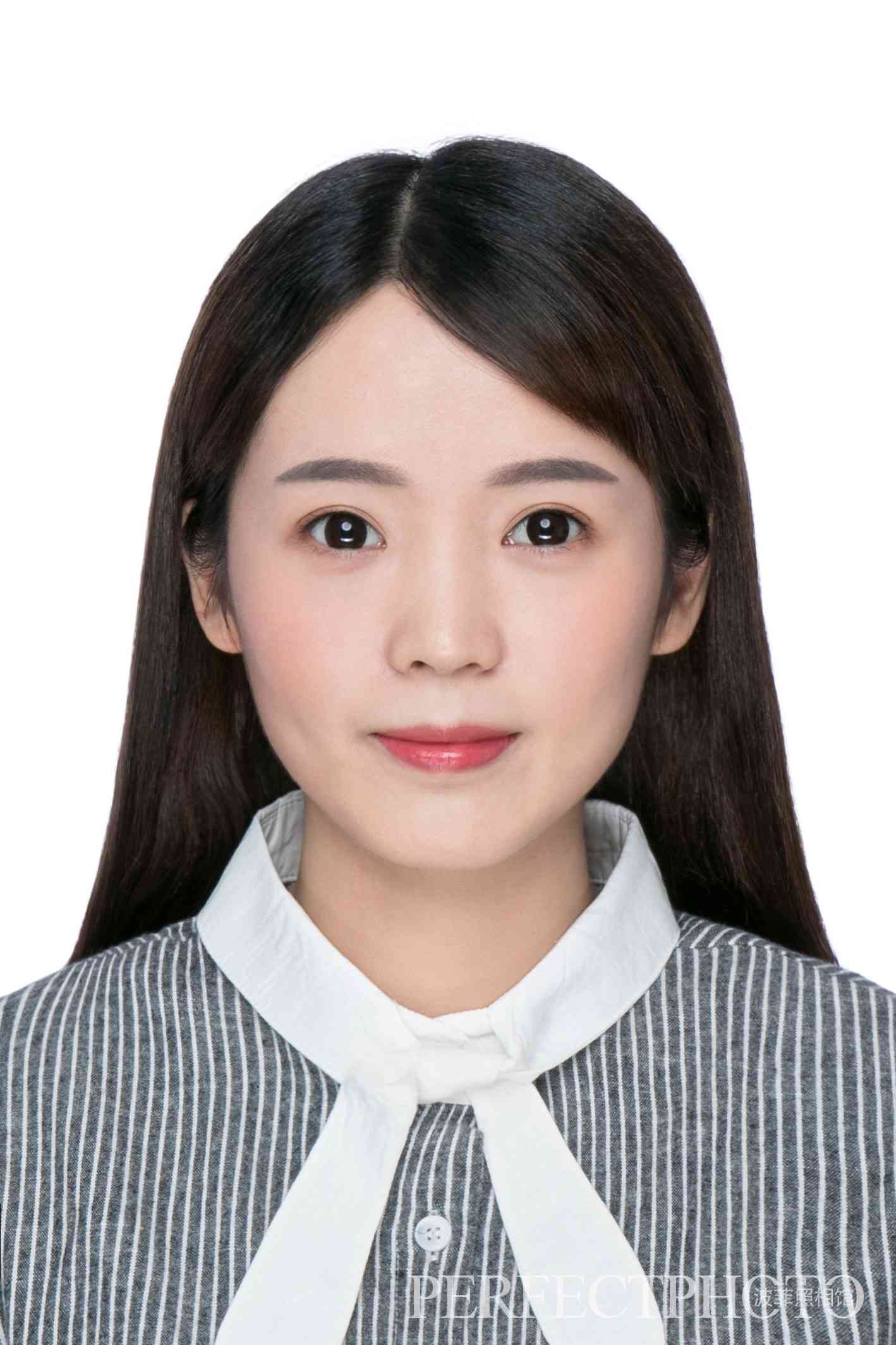 抖音专属教程：一键证件照生成制作，轻松打造完美证件照
