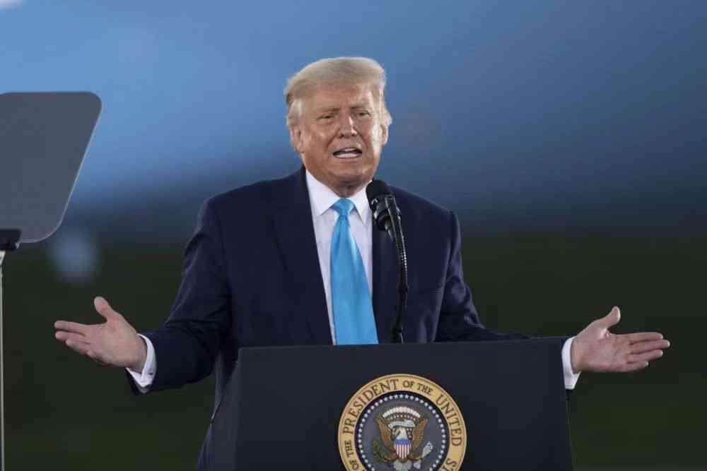 特朗普反智言论频出：反击与反转引人关注