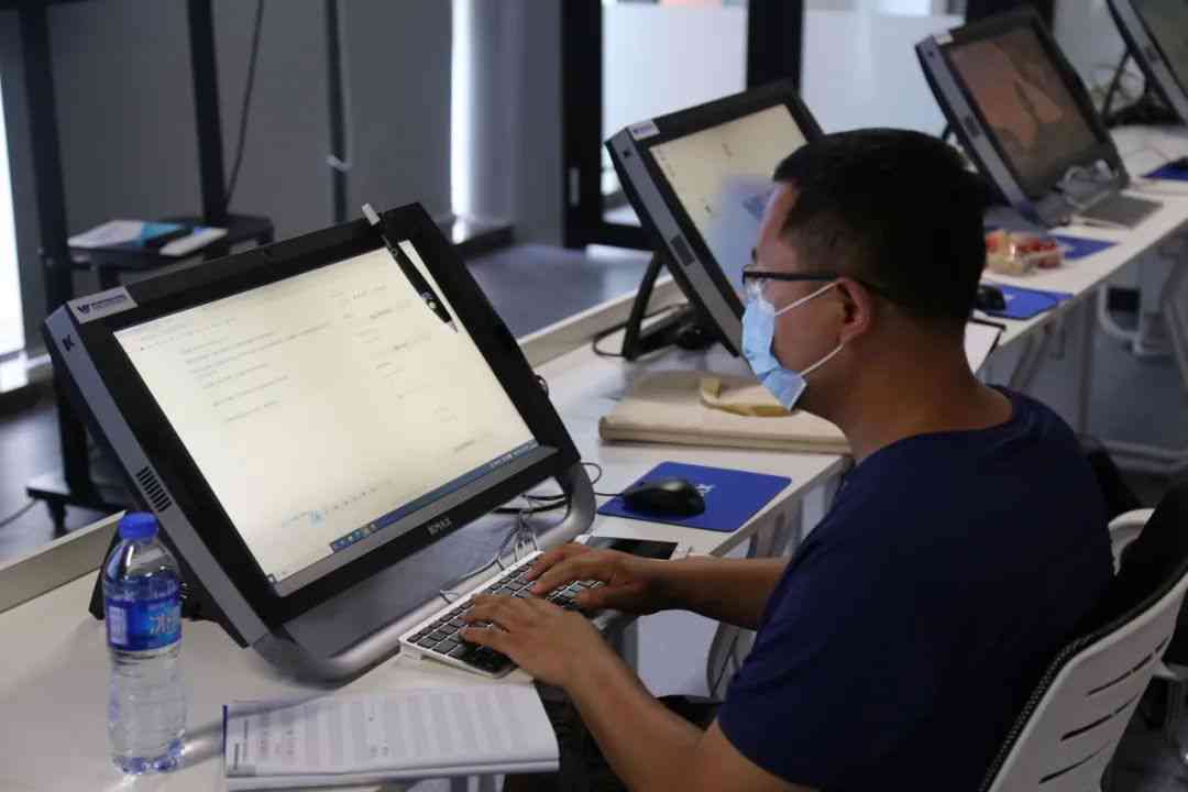 全方位线下AI智能办公实战培训课程，助力高效工作技能提升
