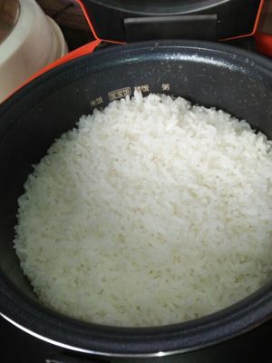 ai怎么做蛋糕质感使其在视觉效果上逼真诱人