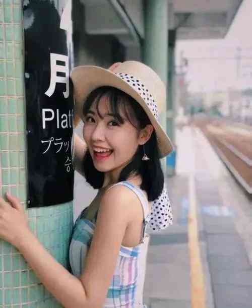 深度解析房琪文案创作技巧：全面掌握撰写方法与策略