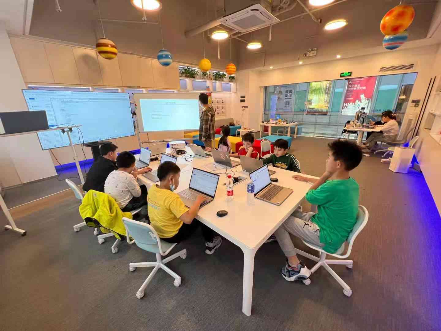 首个ai报告