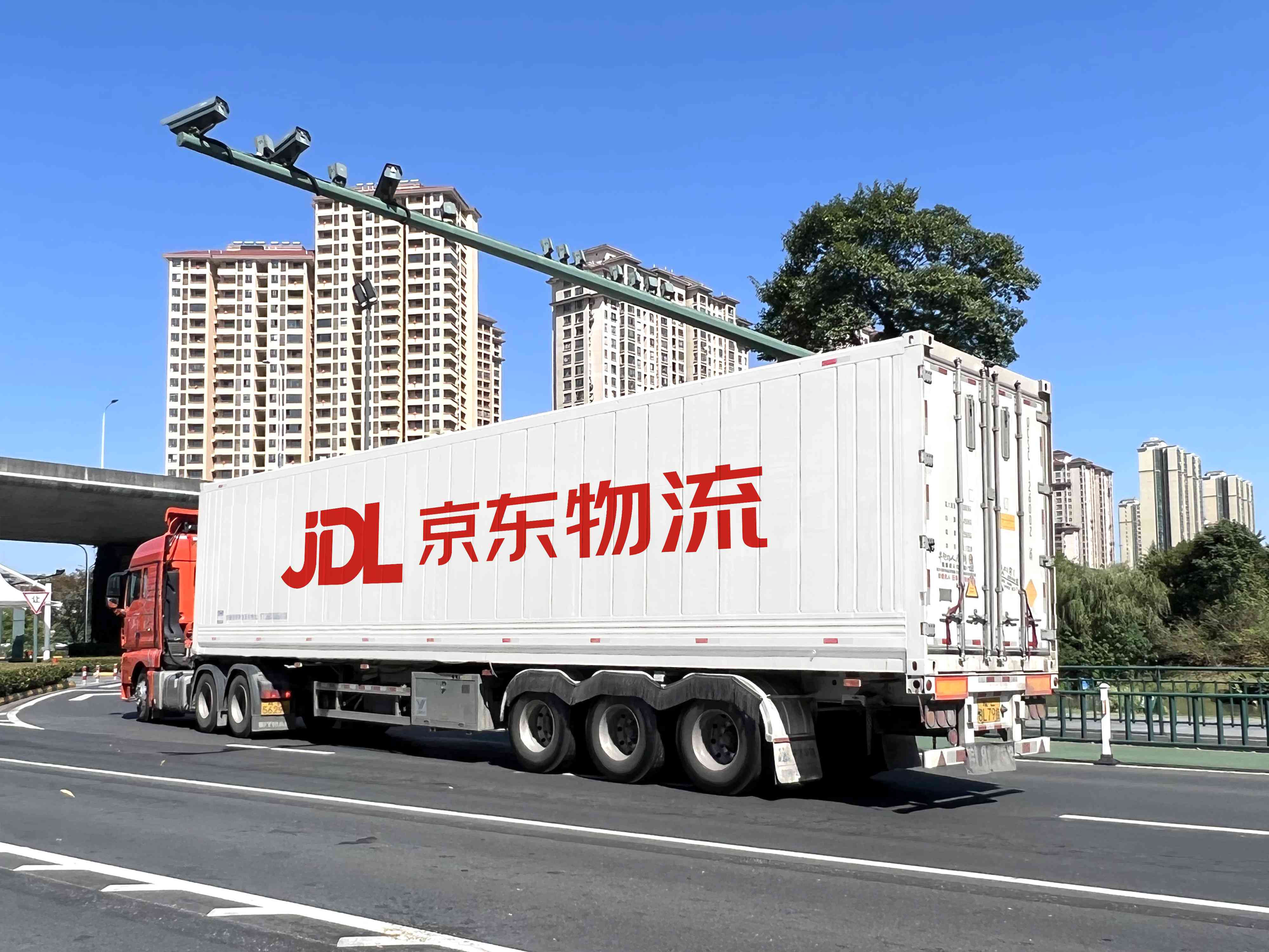 ai裁员游戏行业分析报告怎么写：2021游戏行业裁员深度解析
