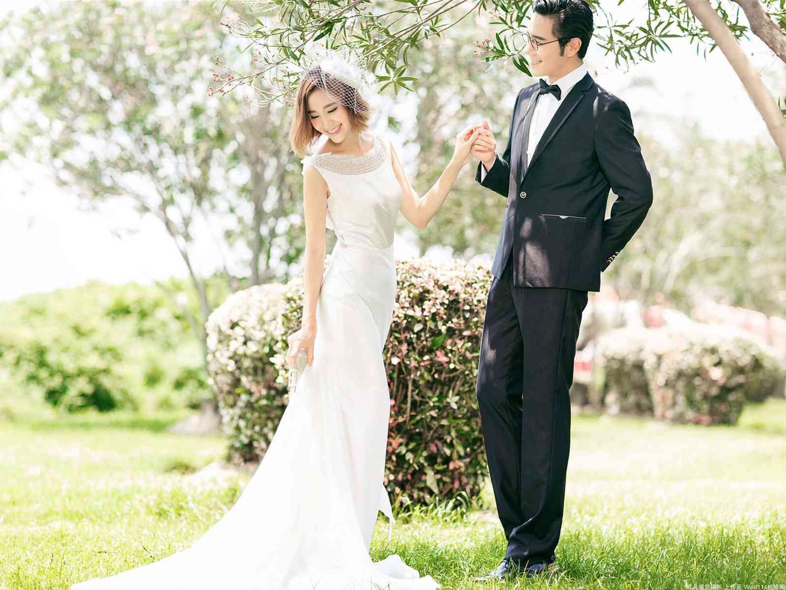 ai婚纱和婚姻的文案一样吗