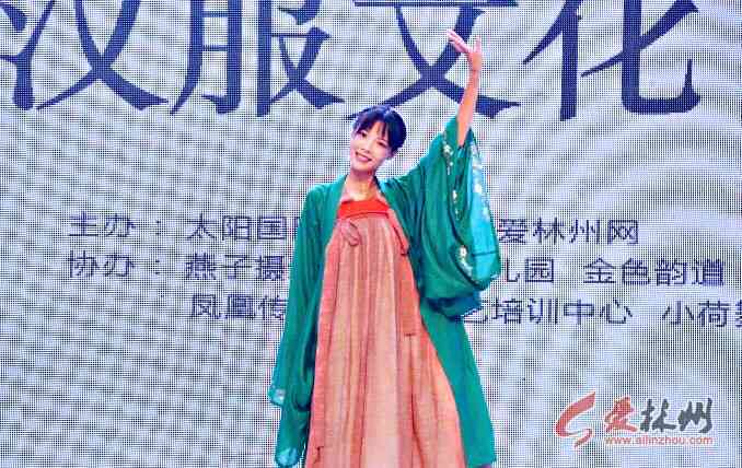 为汉服爱好者提供交流平台：意义、服务与方法探究