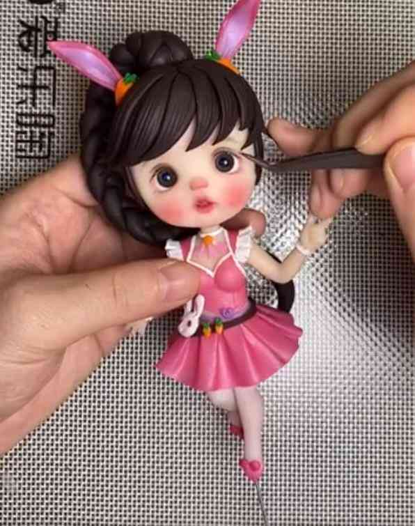 小舞大粘土手办制作教程：手工艺术入门指南