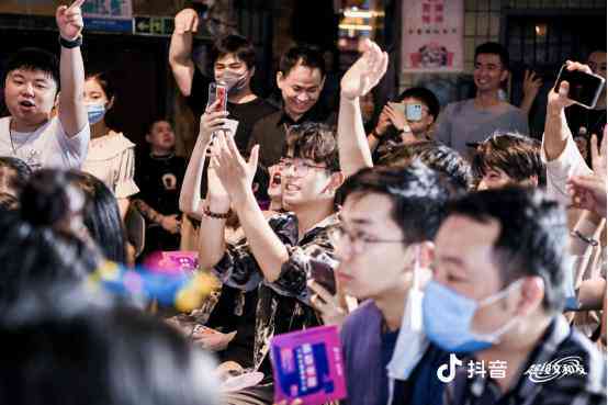 如何全面修改抖音创作者类型：涵个人资料调整、内容定位与平台策略指南