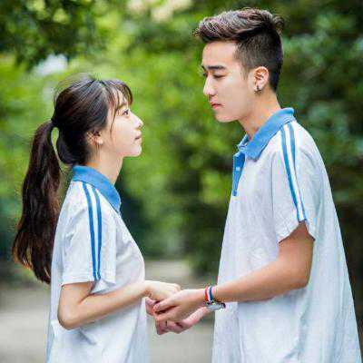 抖音热门：一对个性头像，一女一男情侣图片，好看看的停不下来