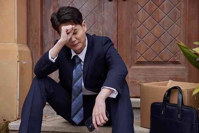 ai文案失业：朋友圈失业语录、子集锦与情感短句