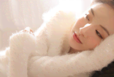 描述美女的文案：短句、句子、简短写法汇总