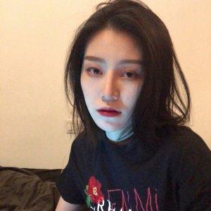 一键式智能制作：快速生成个性化头像与故事，满足所有创作需求