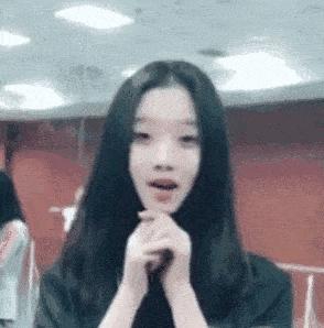 深入解析AI课程与传统直播课的差异与优势比较