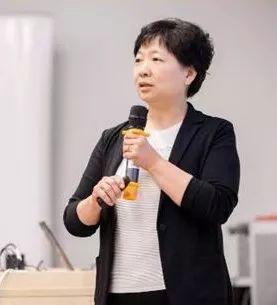 深入探究：AI领域最新研究进展与全面论文解析指南