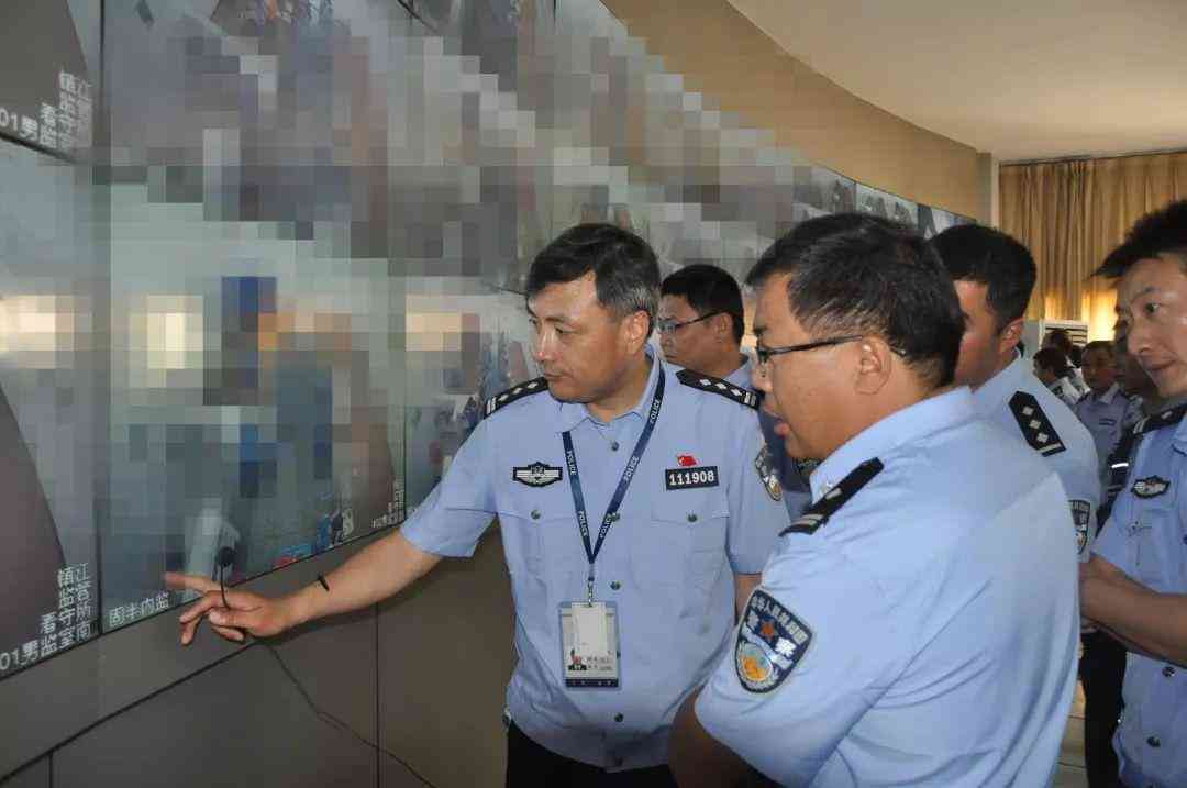 推进智能监管：构建智能监管平台及措，实现监管智能化与科技融合