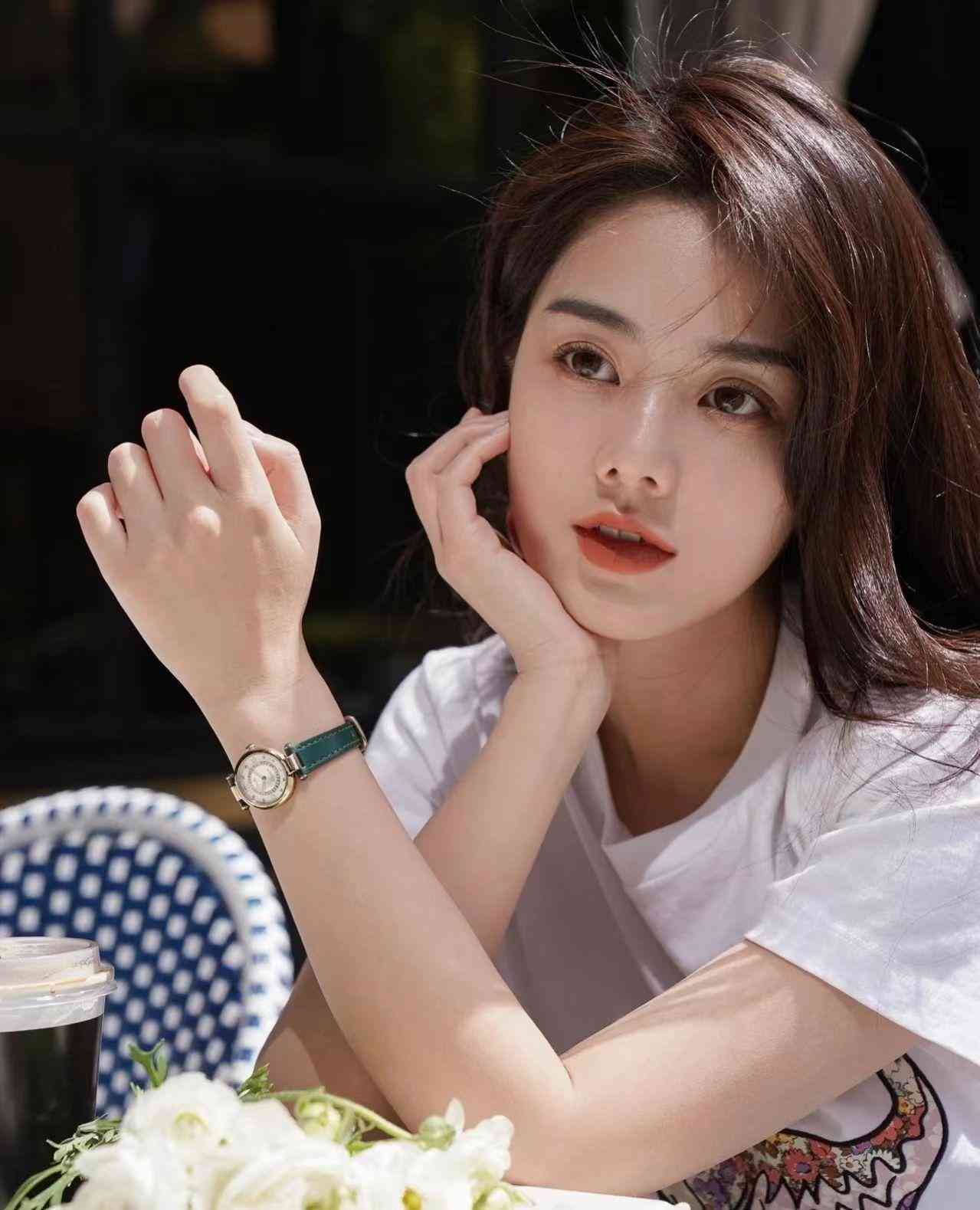 全面收录！免费文案素材库，解决所有写作需求与灵感问题