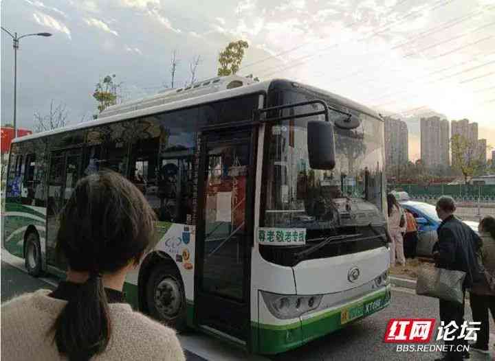 工伤认定中心怎么走公交车及所属部门详解