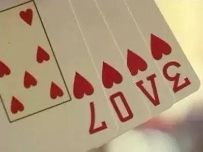 定制浪漫：为男朋友打造独一无二的卡片与心意表白攻略