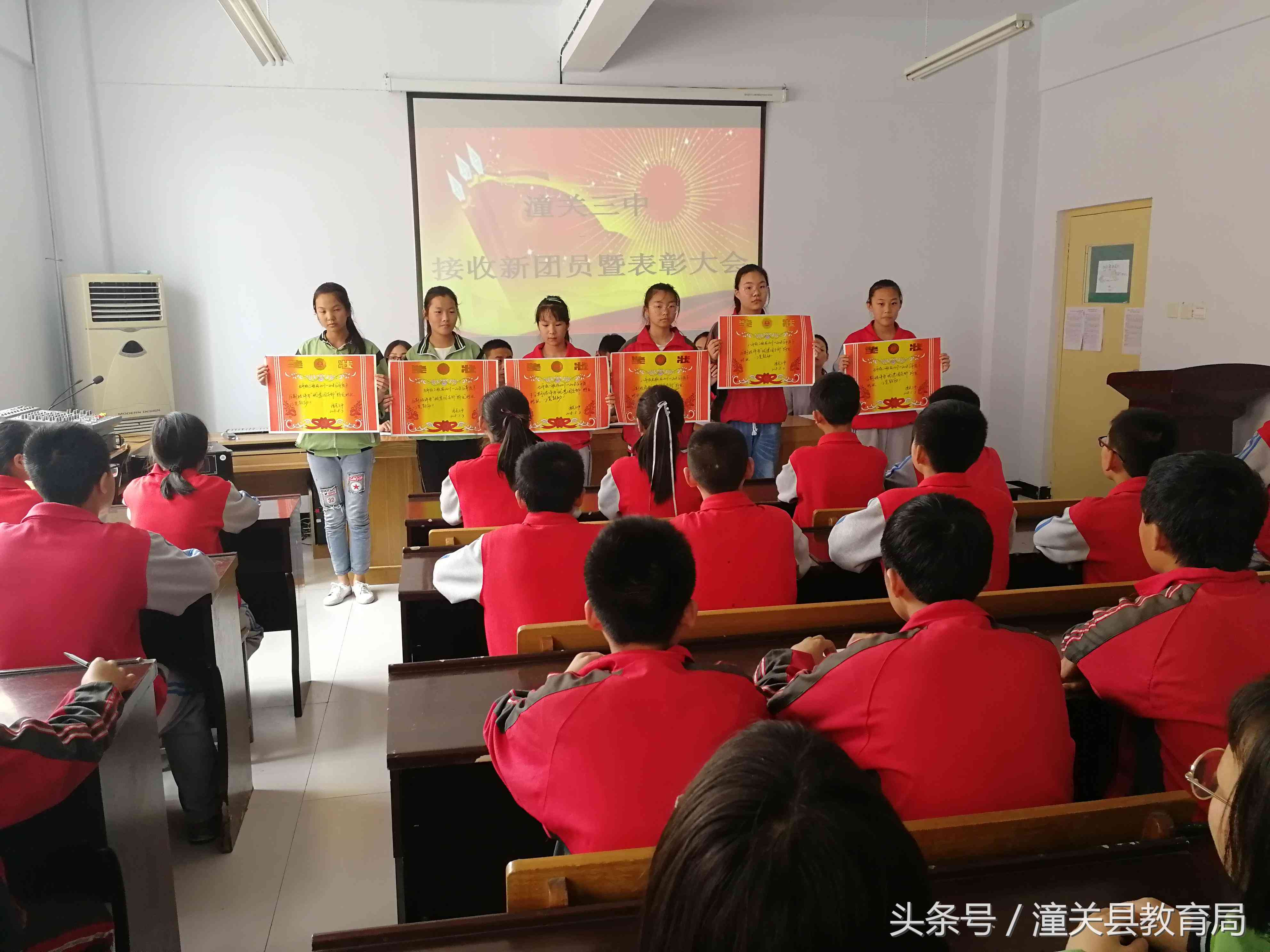 全方位社会实践报告助手：一键生成完整报告及优化建议