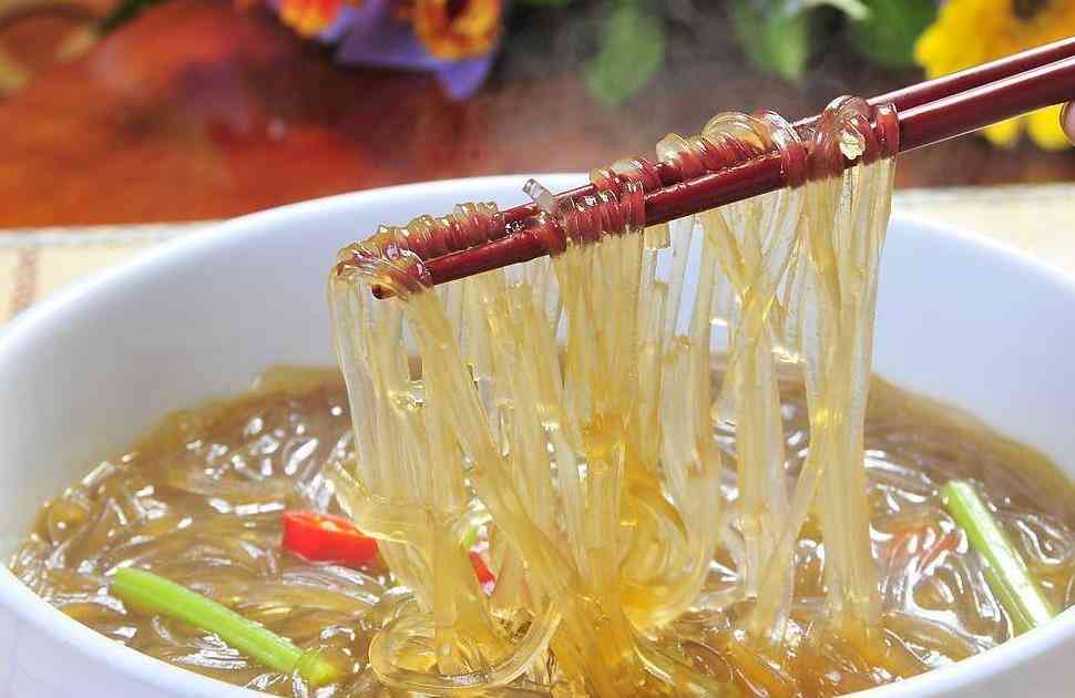 生活里的美食与美女：让我精选的可爱句子，适合吃货朋友的文库短句文案
