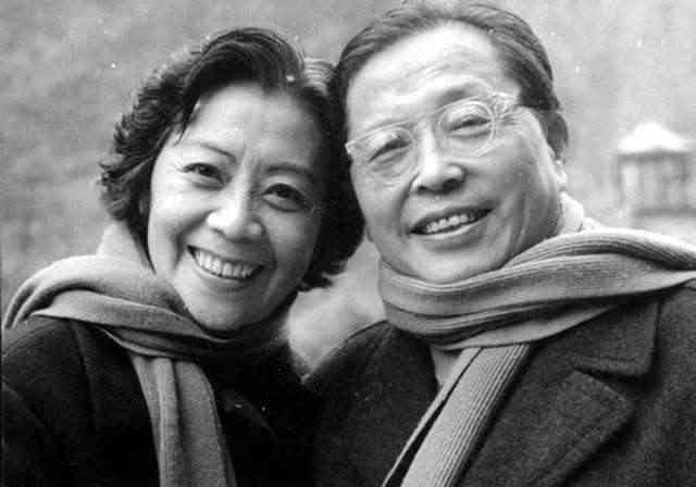 姐妹作家《姐妹》一书作者揭秘：探讨姐妹文学及三作家创作成就