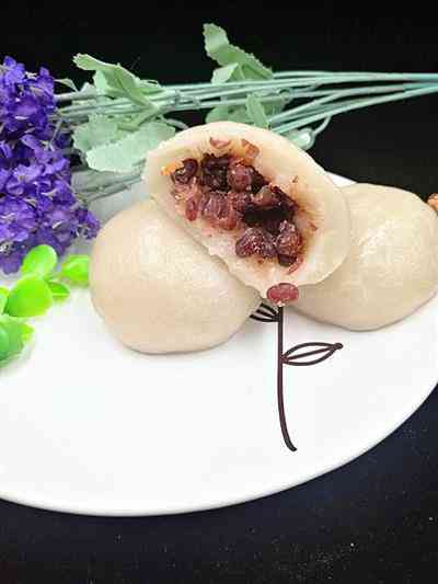 豆包怎么样才能包出花样：掌握技巧与创意搭配，打造独特美味