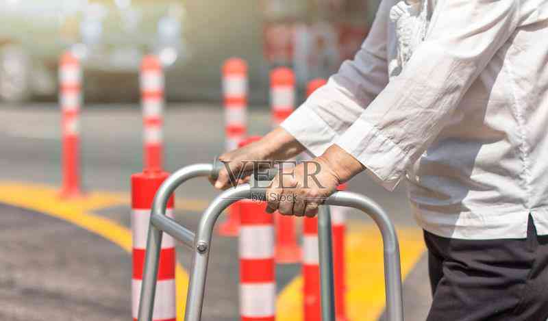 超过60岁人群申请工伤认定的可能性与条件分析