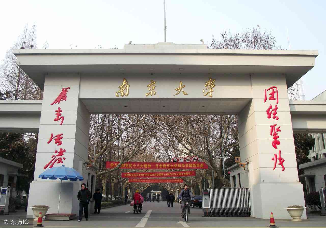 AI实践总结：课程实训心得与报告汇编（300字以内）