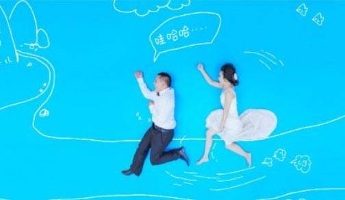 创意婚纱照搞笑文案大全：解锁婚礼照片趣味新姿势，满足所有需求