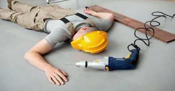 上班多少小时认定工伤工资