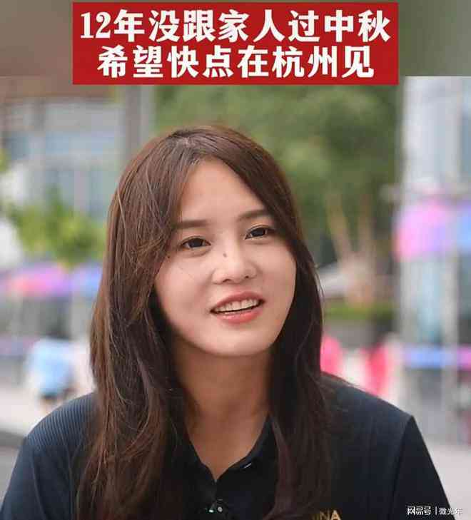 时佳人：精选美女头像，打造朋友圈高颜值风采
