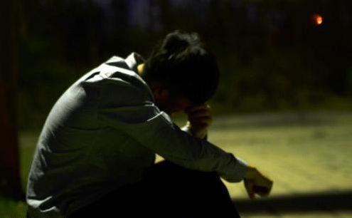 员工上班途中车祸伤人，公司是否需承担法律责任及赔偿解析