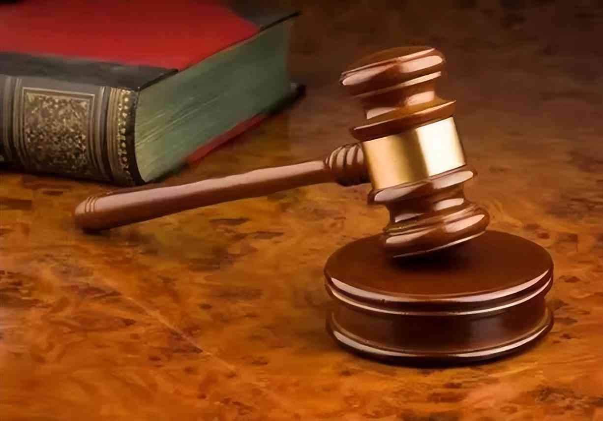 职工在工作期间发生斗殴受伤，是否可以申请工伤认定及赔偿解析