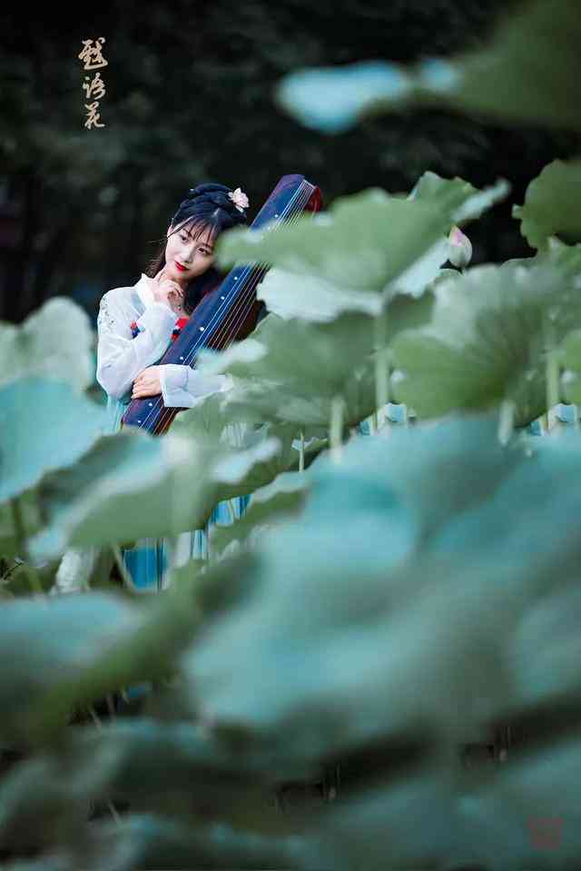 免费古装AI写真文案素材库：涵多风格模板，一键解决古装摄影需求