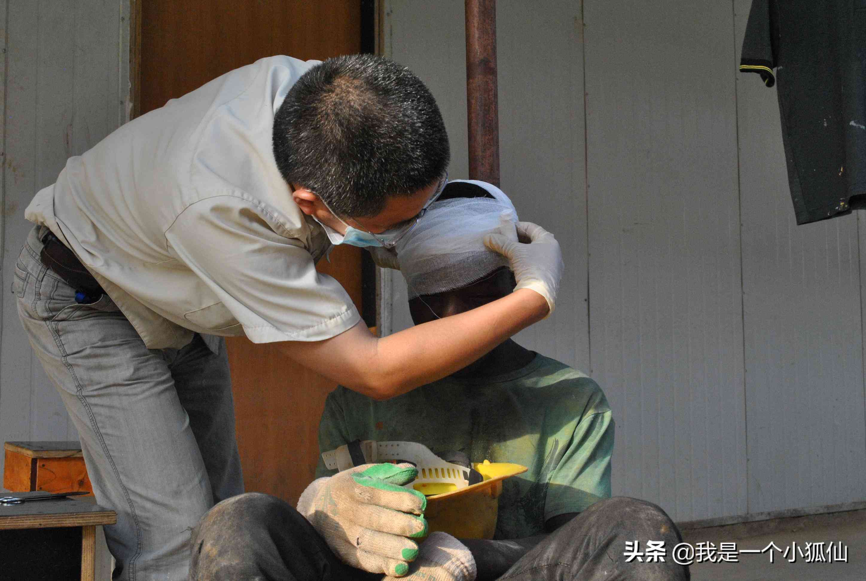 上班被打了怎么赔偿：员工受伤赔偿与补偿要求指南