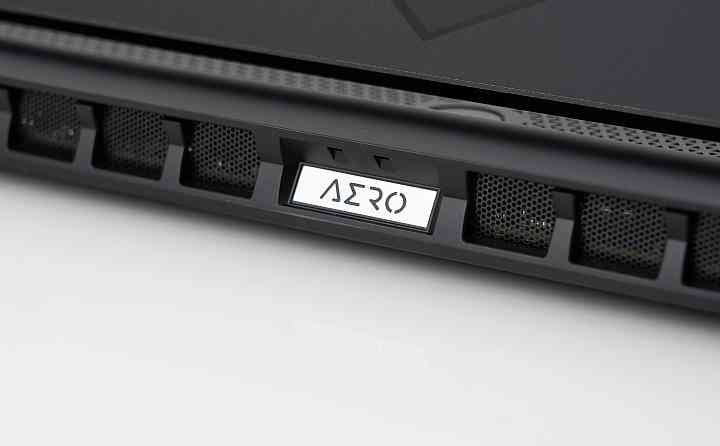 英伟达携手哪家公司打造AI驱动的游戏创作平台？揭秘合作详情与行业影响
