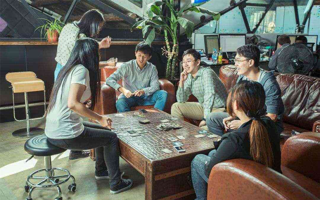 人工智能技术助力生成高效维修服务文案