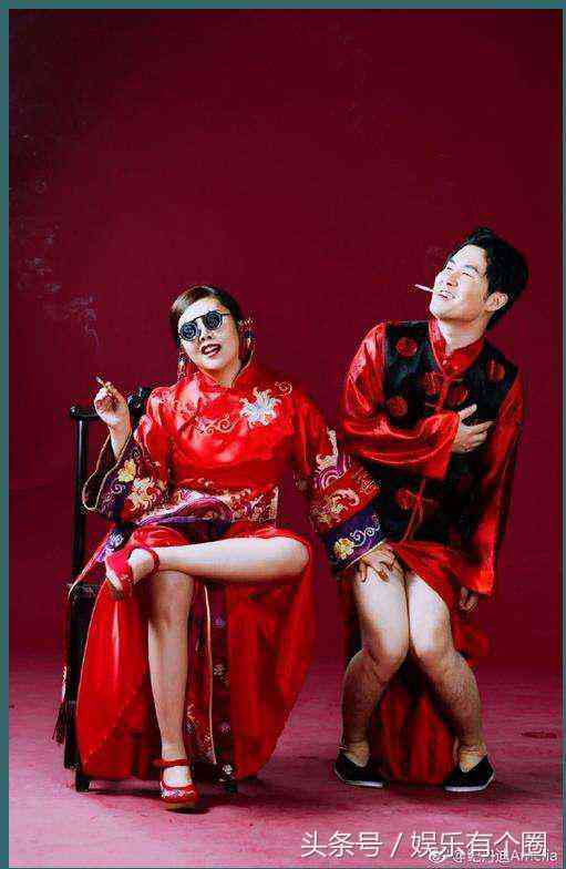 AI婚纱照变脸技巧与创意文案攻略：全方位解决变脸婚纱照制作与搭配疑问
